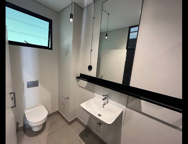 1 BEDROOM APARTMENT TO LET IN SANDOWN